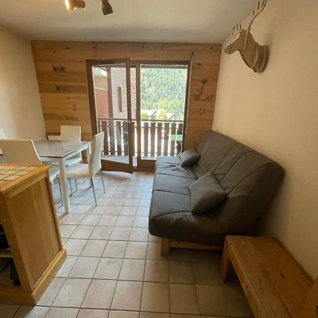 Le Pied Des Pistes A13, Joli Studio Tout Confort 4 Pers, Vue Vallee Imprenable, Draps Non Compris Сен-Жан-д'Оль Екстер'єр фото